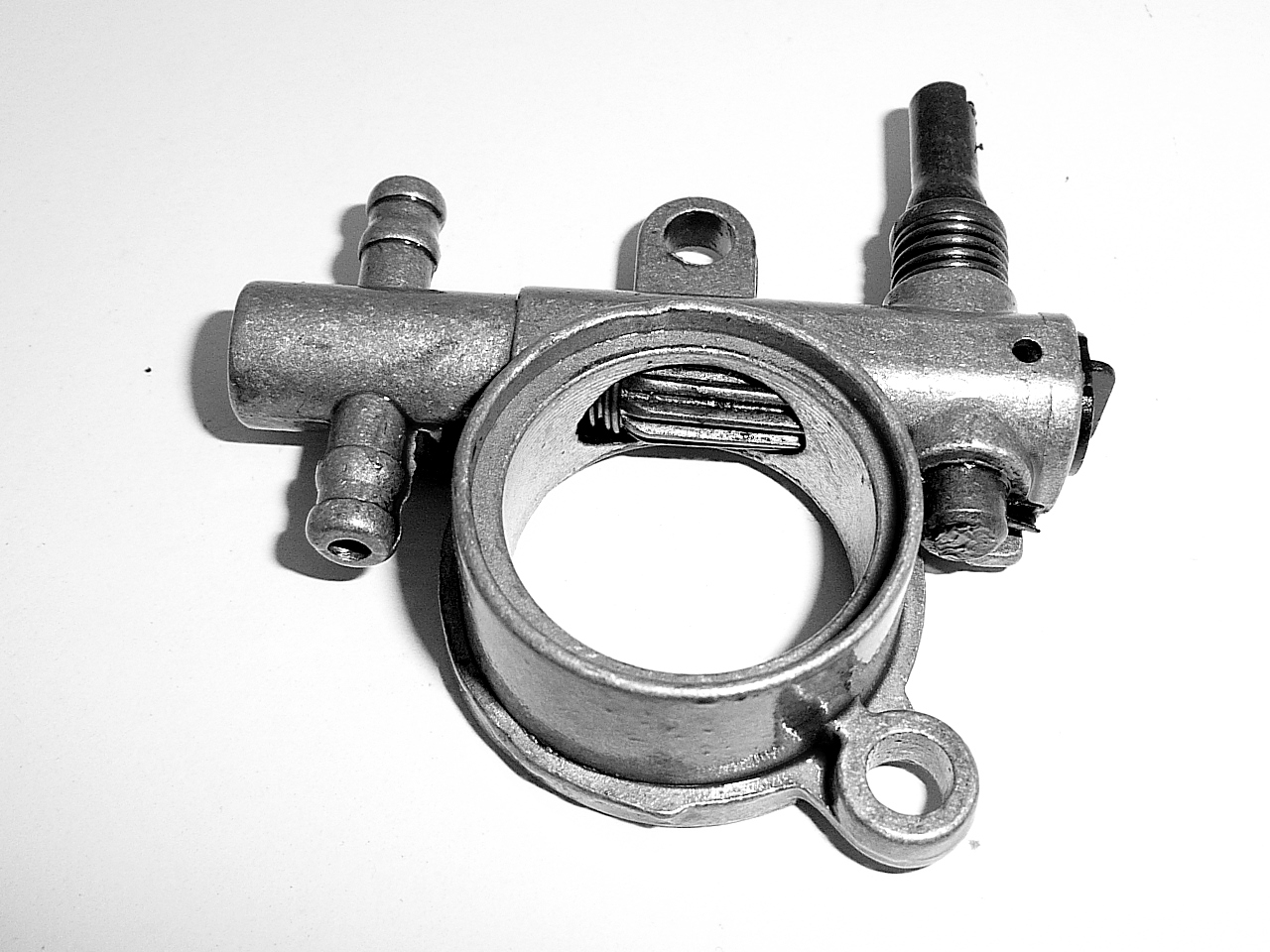 Olejové čerpadlo RIWALL 3835