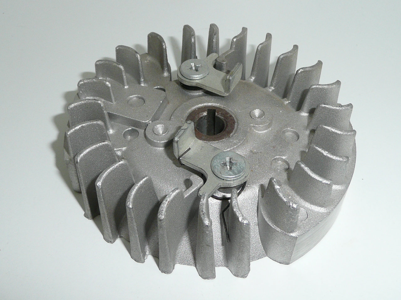 Magnetoventilator pre mot.píly FIELDMANN
