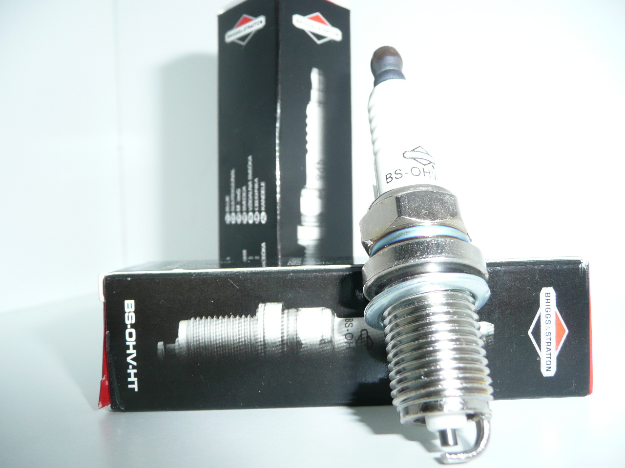 Zapaľovacia sviečka BS traktory kľúč 16mm
