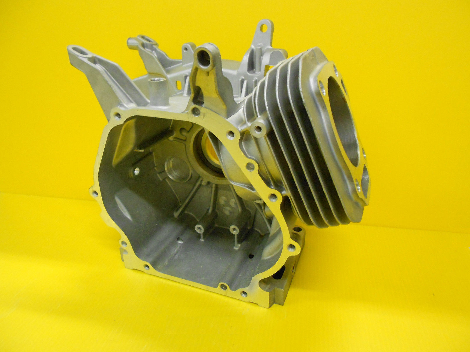 Blok motora Honda GX 390 vrtanie 88mm