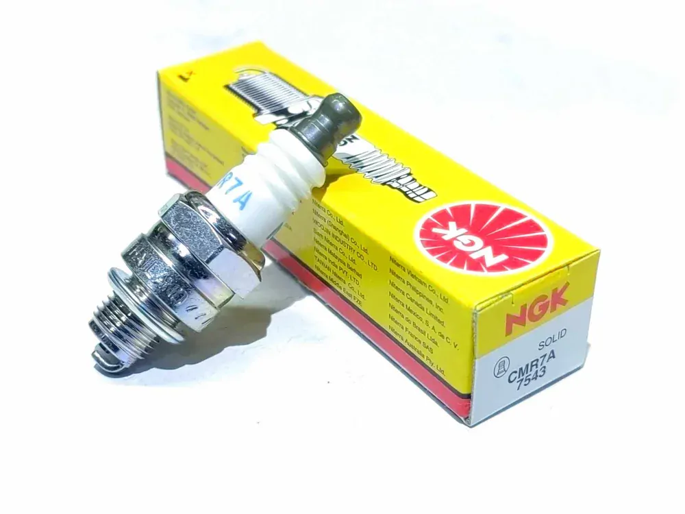 Zapalovacia sviečka NGK BPM7A kluč 19mm