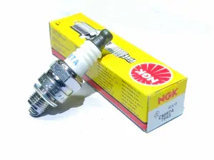 Zapalovacia sviečka NGK BPM7A kluč 19mm