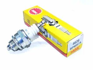 Zapalovacia sviečka NGK BPMR7A kluč 19mm