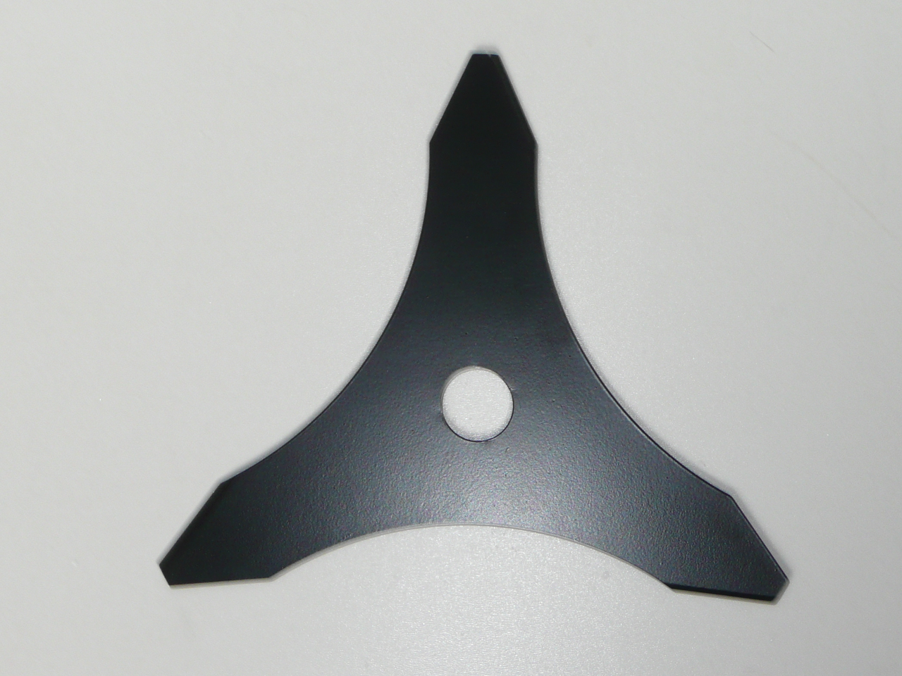 Ocelvý nôž trojzubec 1,5mm