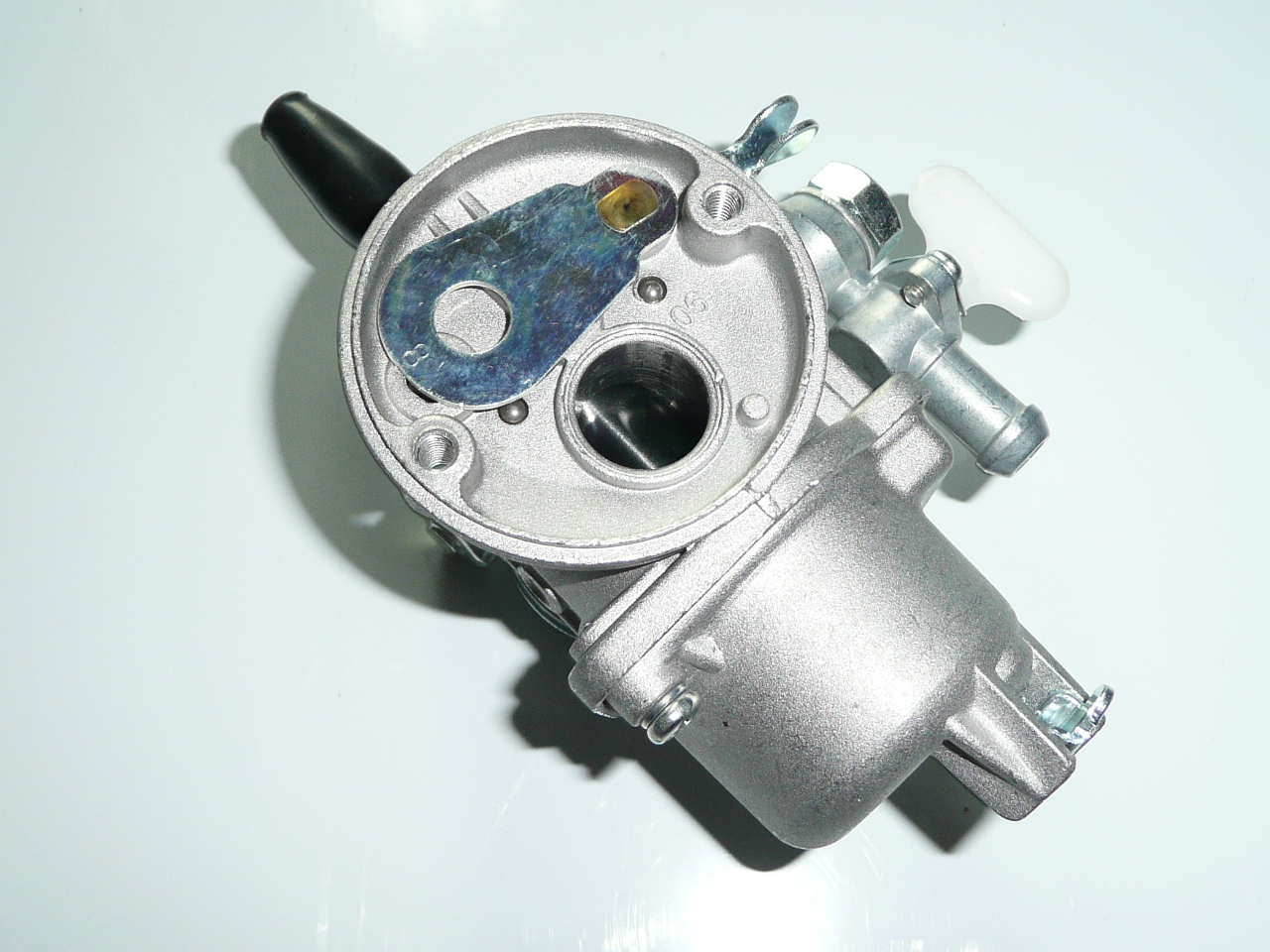 Karburator pre postrekovač  (16mm)