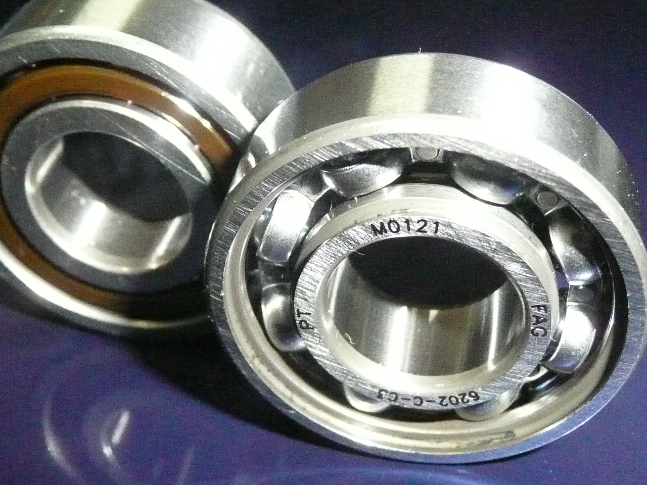 Ložisko P/Ľ STIHL 044 MS 440,340,360,361,460