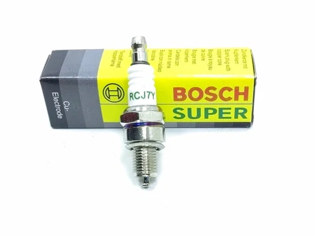 Zapalovacia sviečka BOSCH RCJ7Y píly krovinorezy