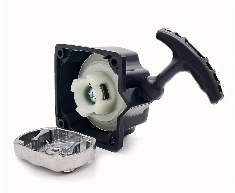 Štartovací mechanizmus pre  krovinorezy
