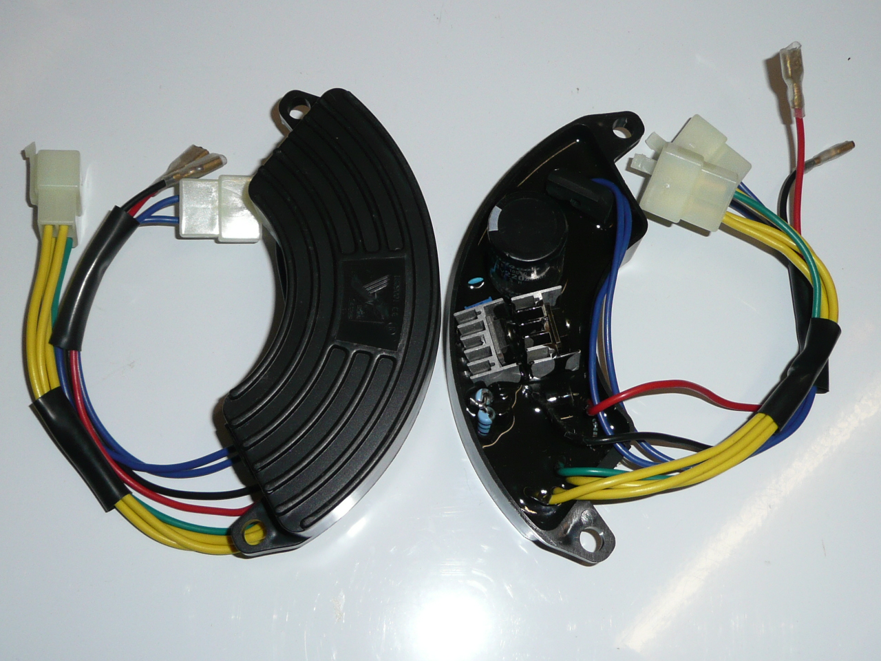 AVR regulator napätia 5kW