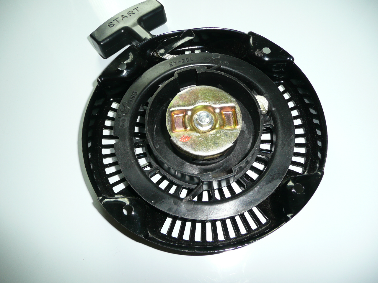 Štartovaci mechanizmus pre OHV motory