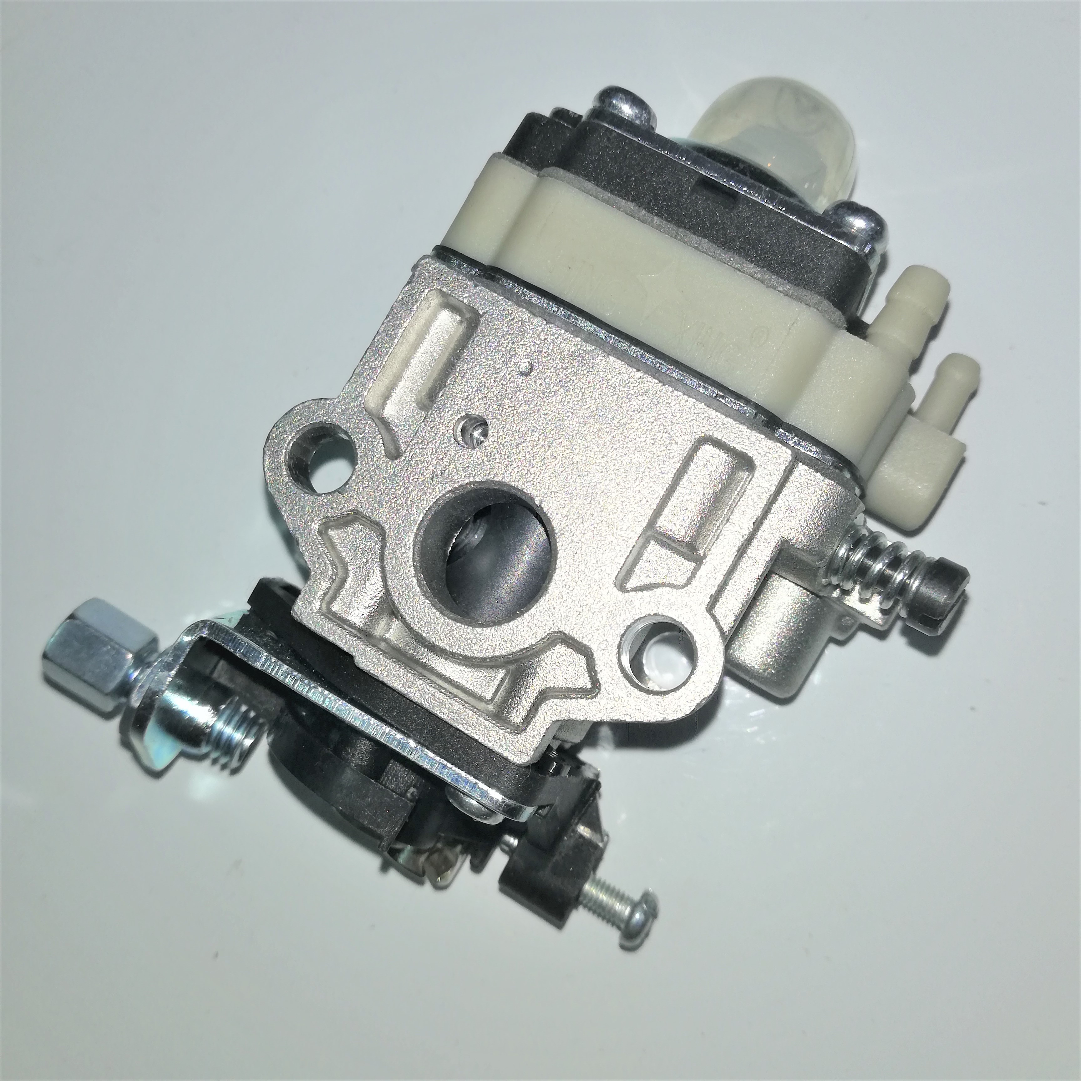 Karburator pre krovinorez 32cc(plast)