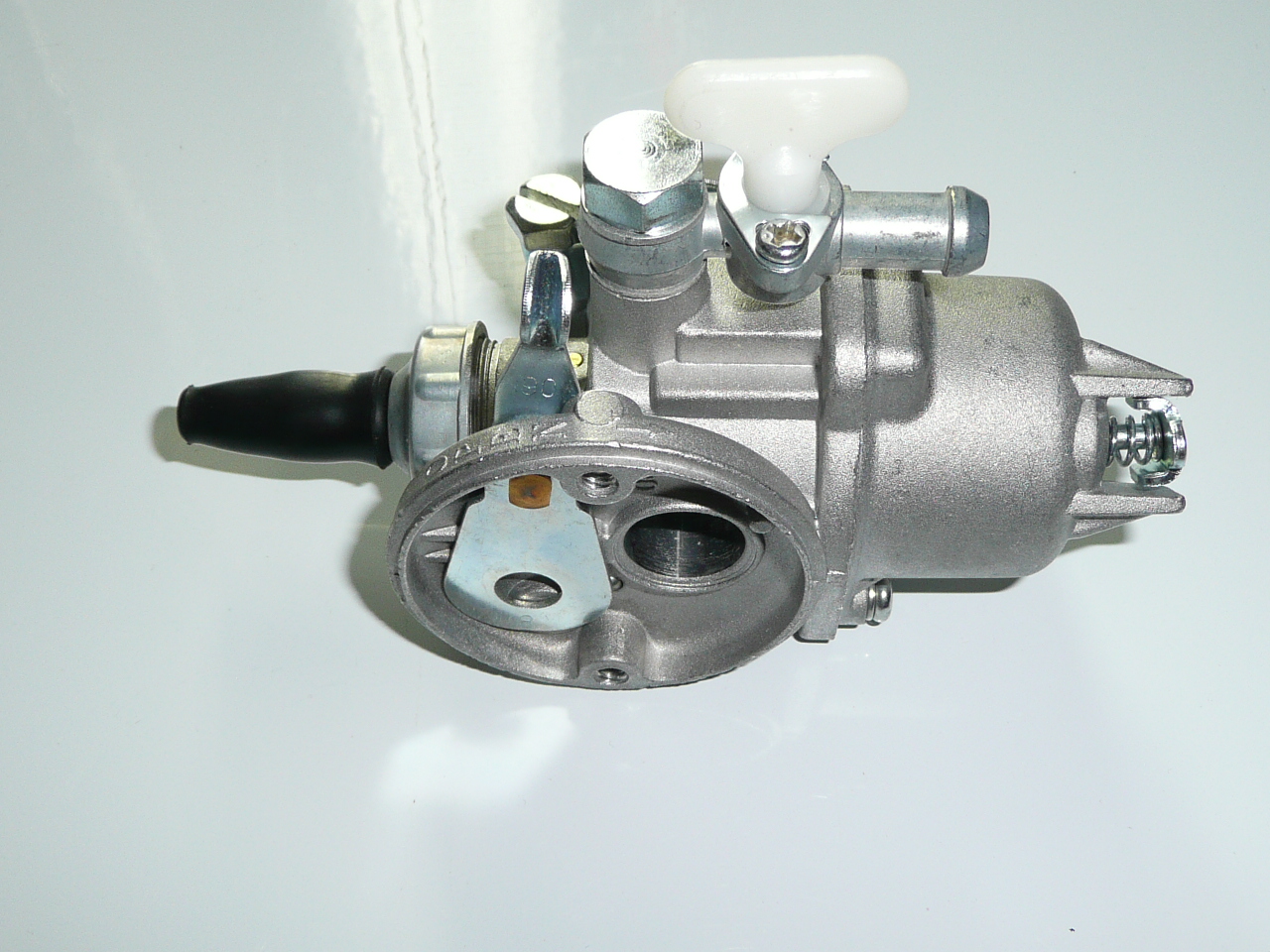 Karburator pre postrekovač  (16mm)