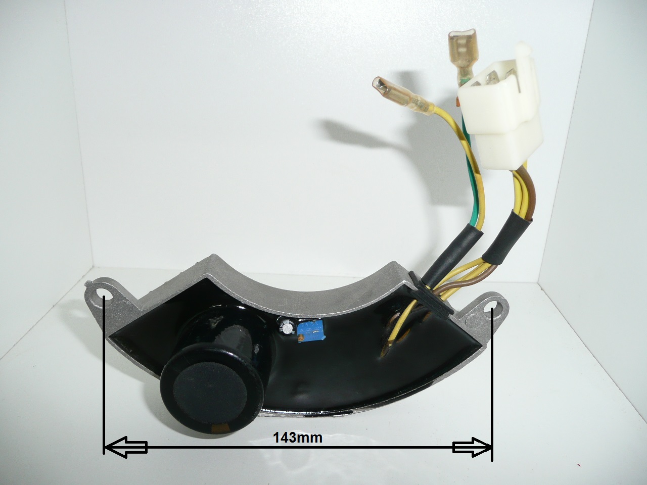 AVR regulator napätia  5 kW