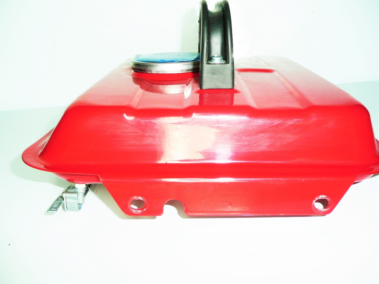 Palivová nádrž 4L pre male el. centraly