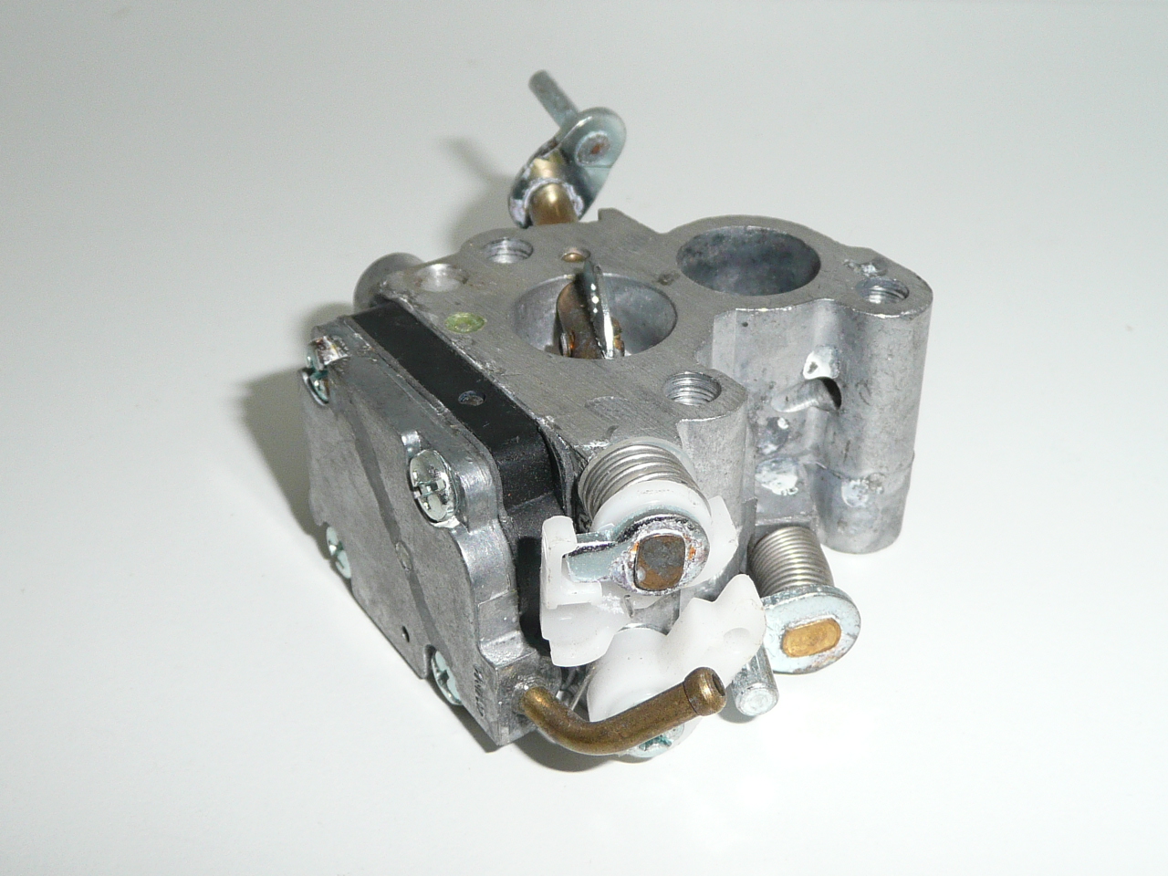 Karburator Husqvarna 135 140 435 440 